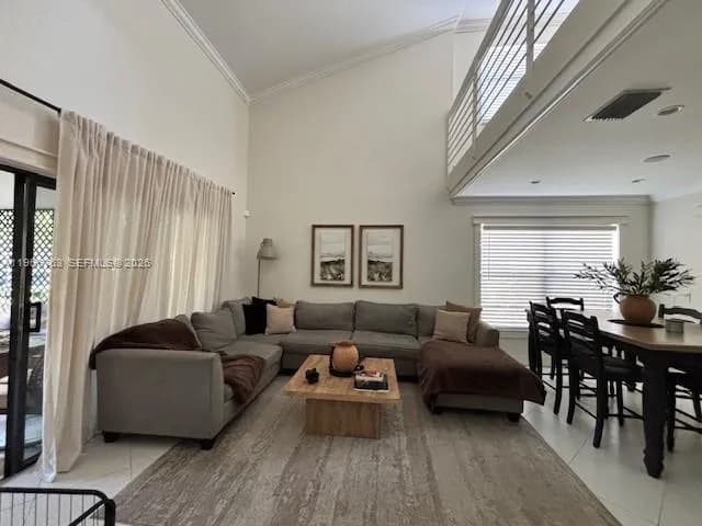 6183 Pine Tree Ln Unit B, Tamarac FL 33319