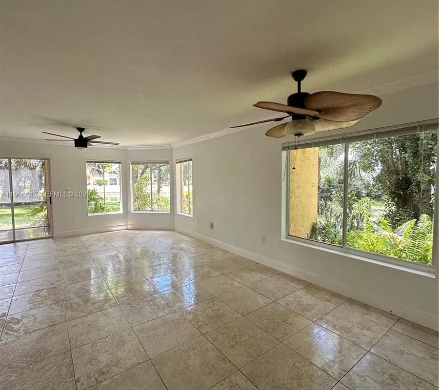 2485 NW 33rd St # 1606, Oakland Park FL 33309