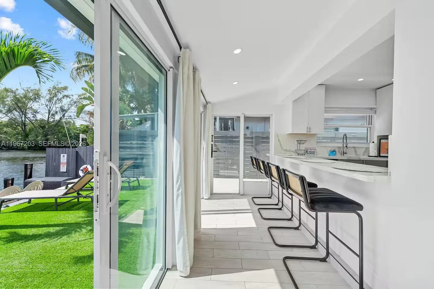 1469 NW 10th St, Dania Beach FL 33004