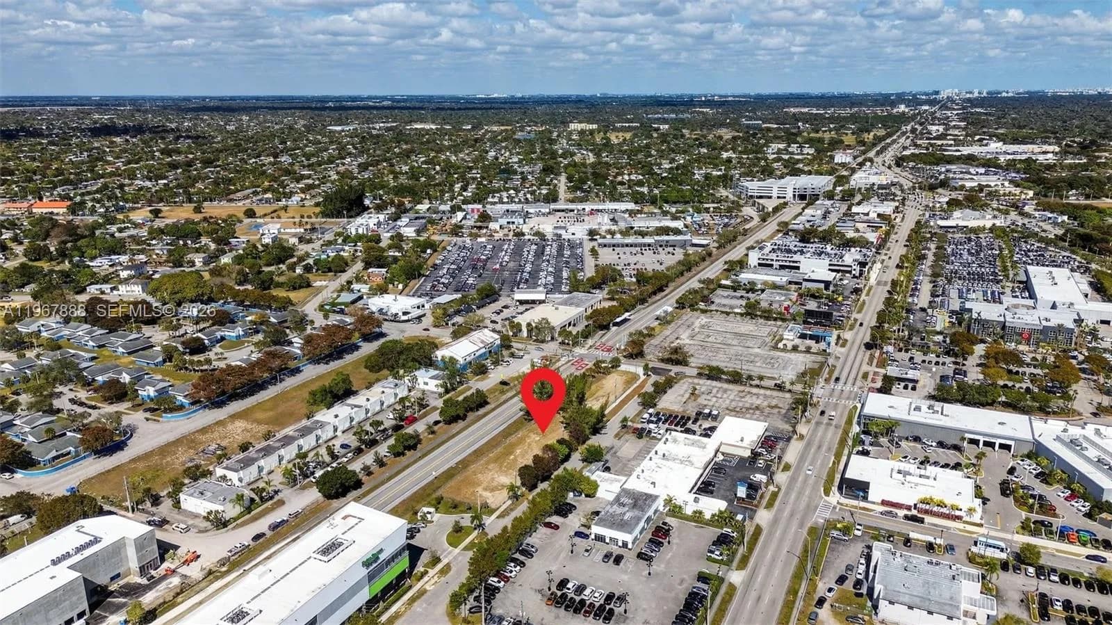28,000 Square Feet Of Vacant Land Available For Sale, Palmetto Bay FL 33157