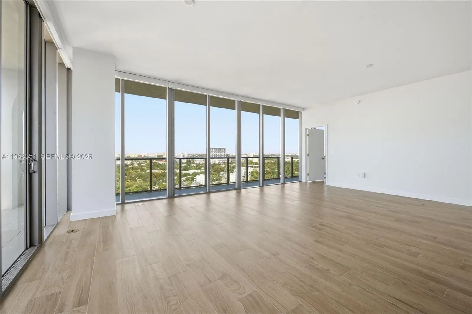 2678 Tigertail Ave # 1501, Coconut Grove FL 33133