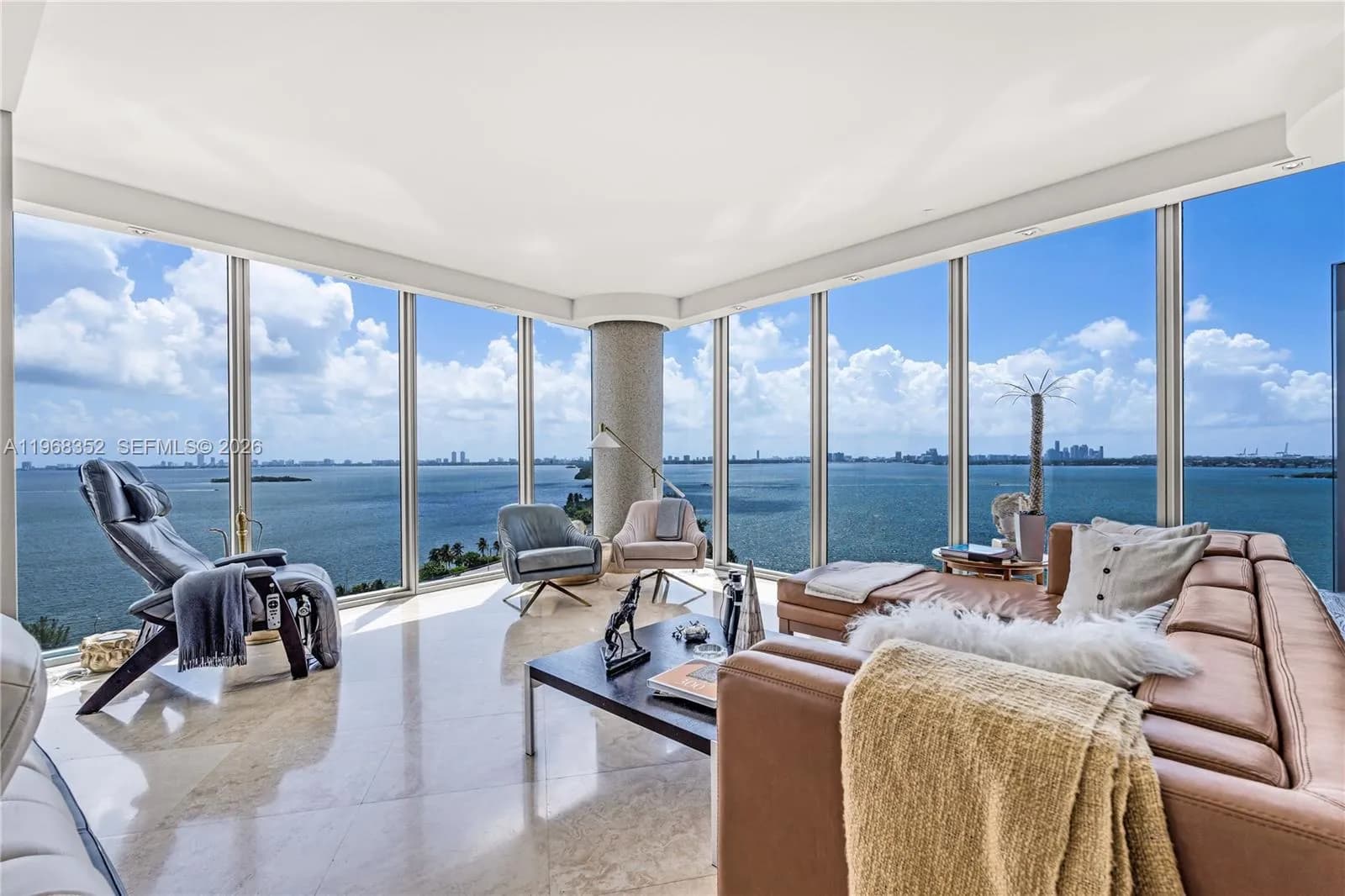 2 bedroom 2 bath for sale at 601 NE 36th St # 1412, Miami FL 33137