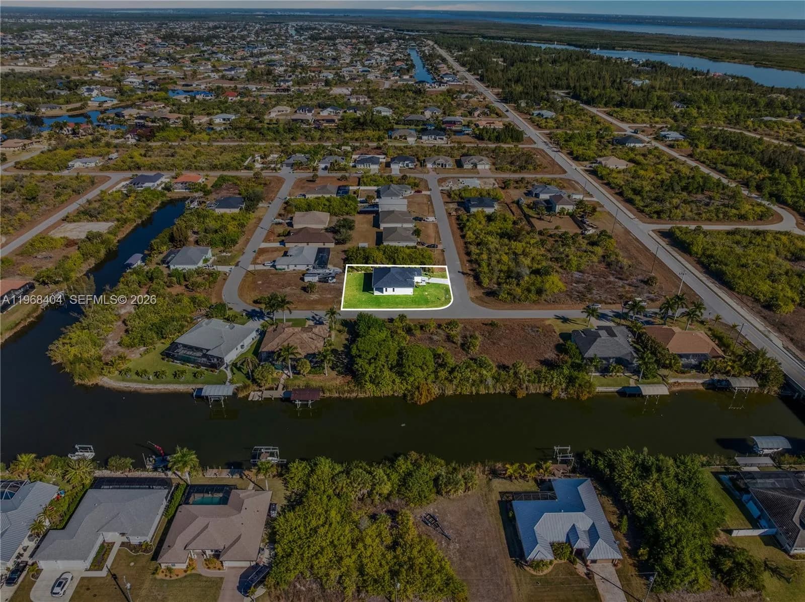 10065 Memphis St, Port Charlotte FL 33981