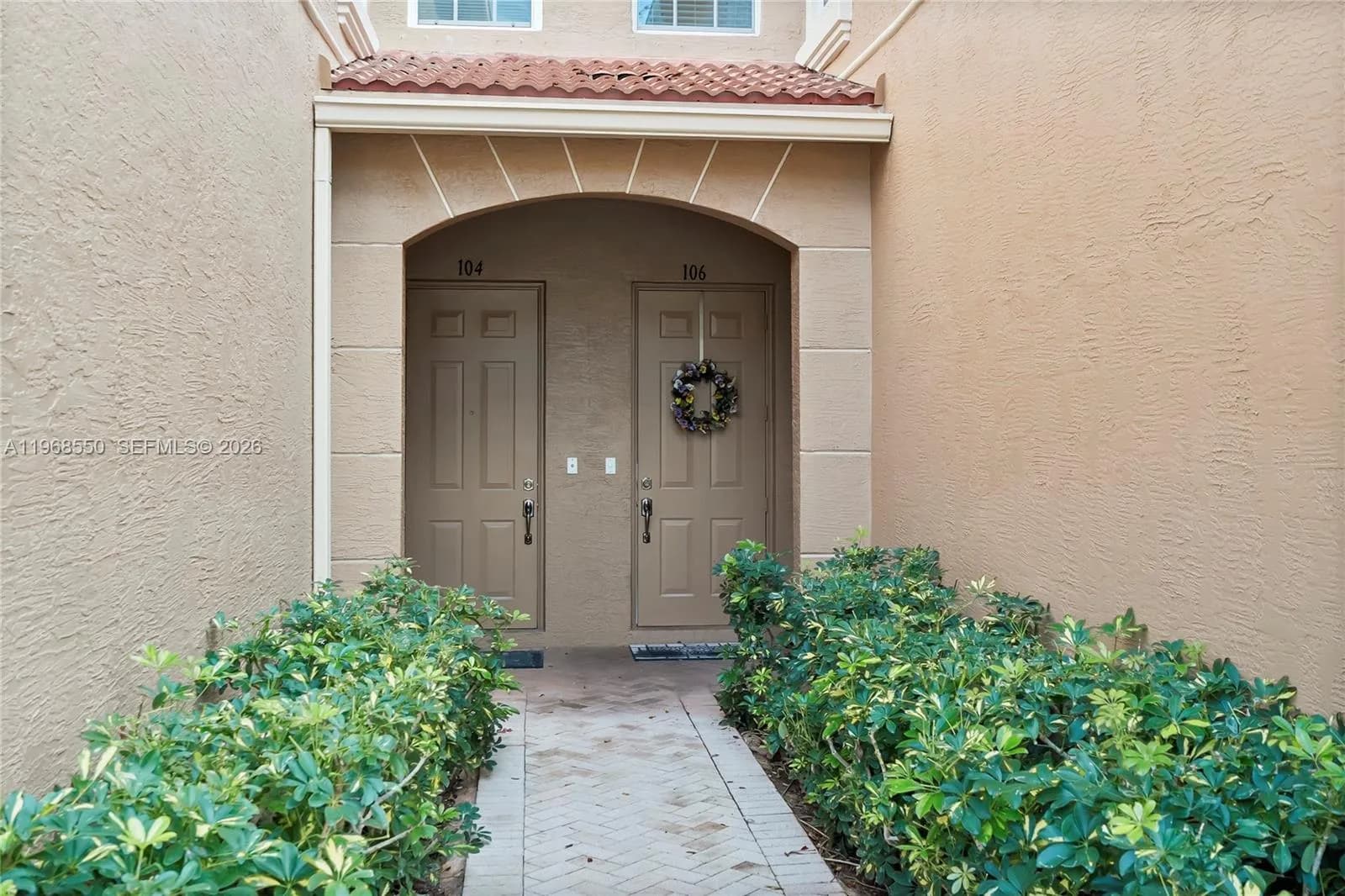 4870 Bonsai Cir # 106, Palm Beach Gardens FL 33418