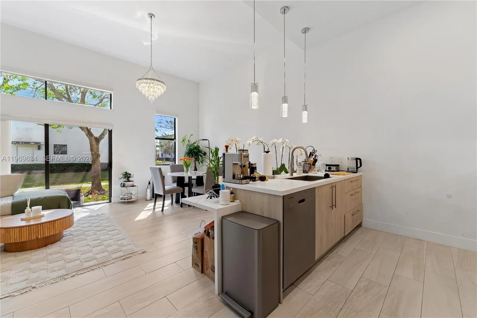 4440 NW 8th Ct, Plantation FL 33317