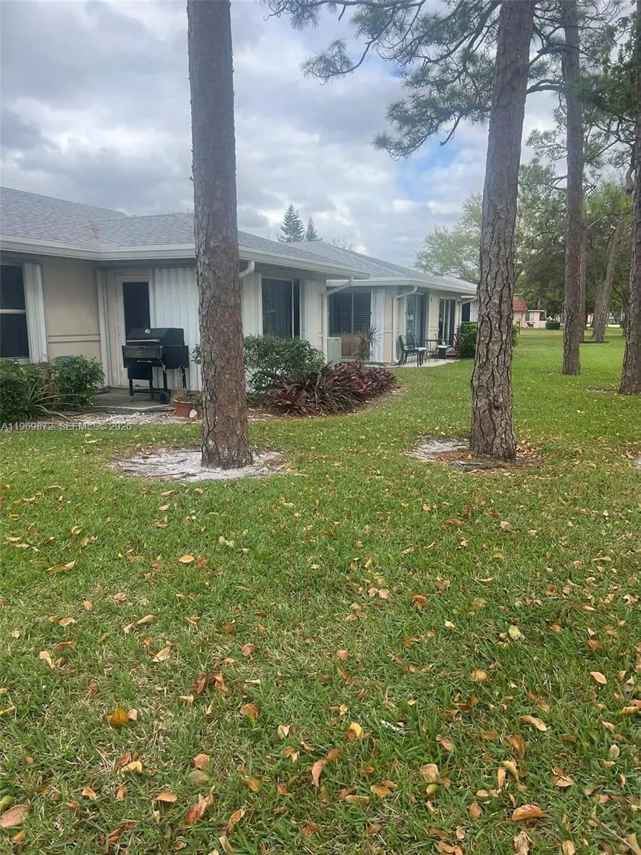 176 Cape Cod Circle # 0, Lake Worth FL 33467