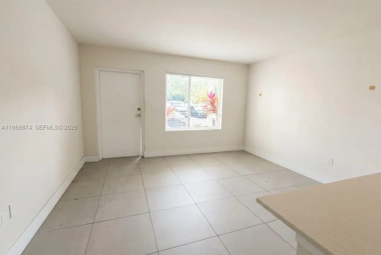 2535 NE 193rd St # 3104, Miami FL 33180