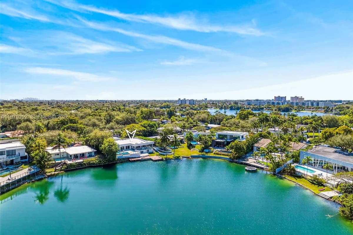 2091 NE 191st Dr, North Miami Beach FL 33179