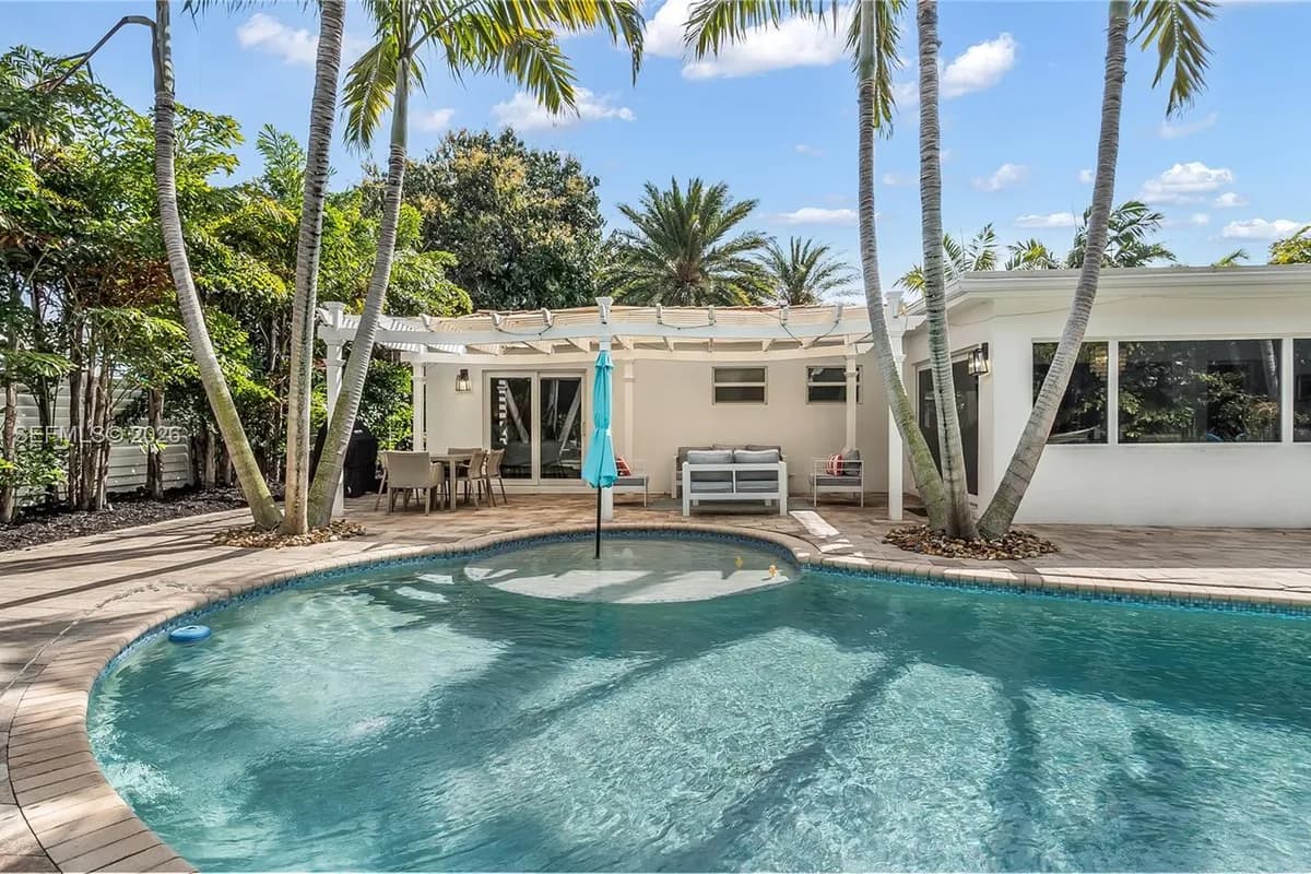 2037 Windward Dr, Lauderdale By The Sea FL 33062
