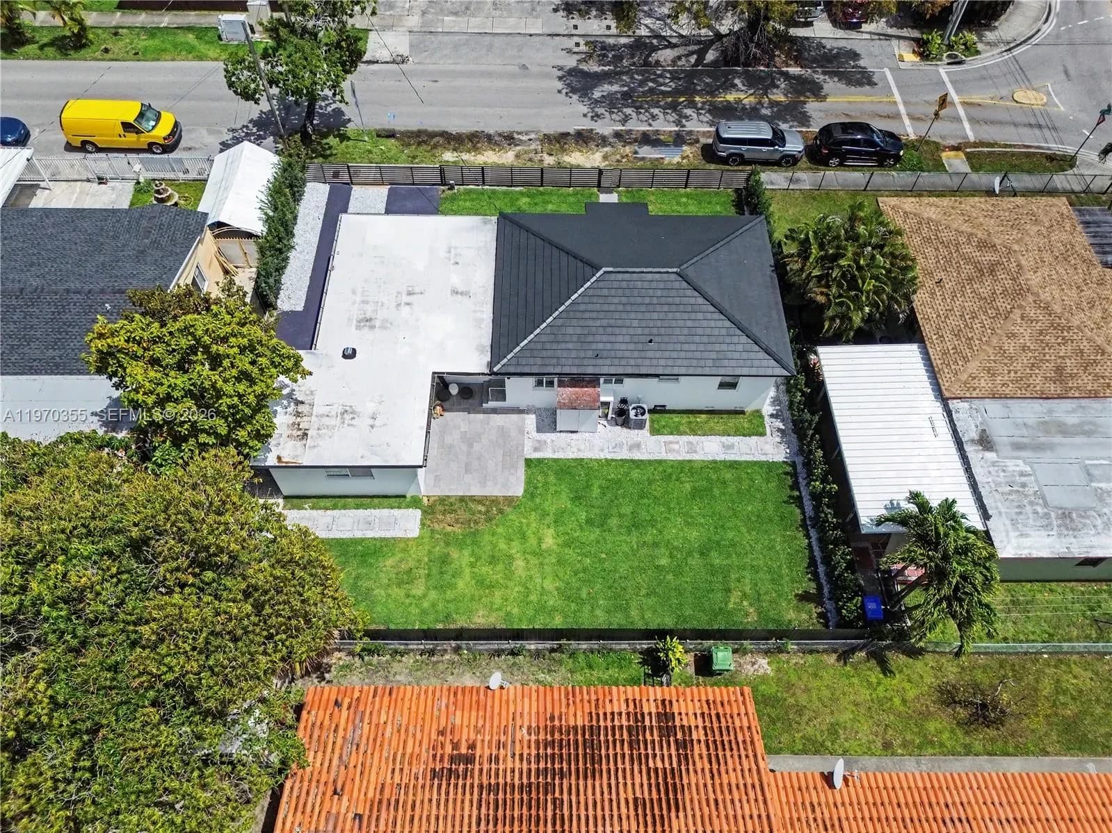 1530 SW 24th Ave, Miami FL 33145