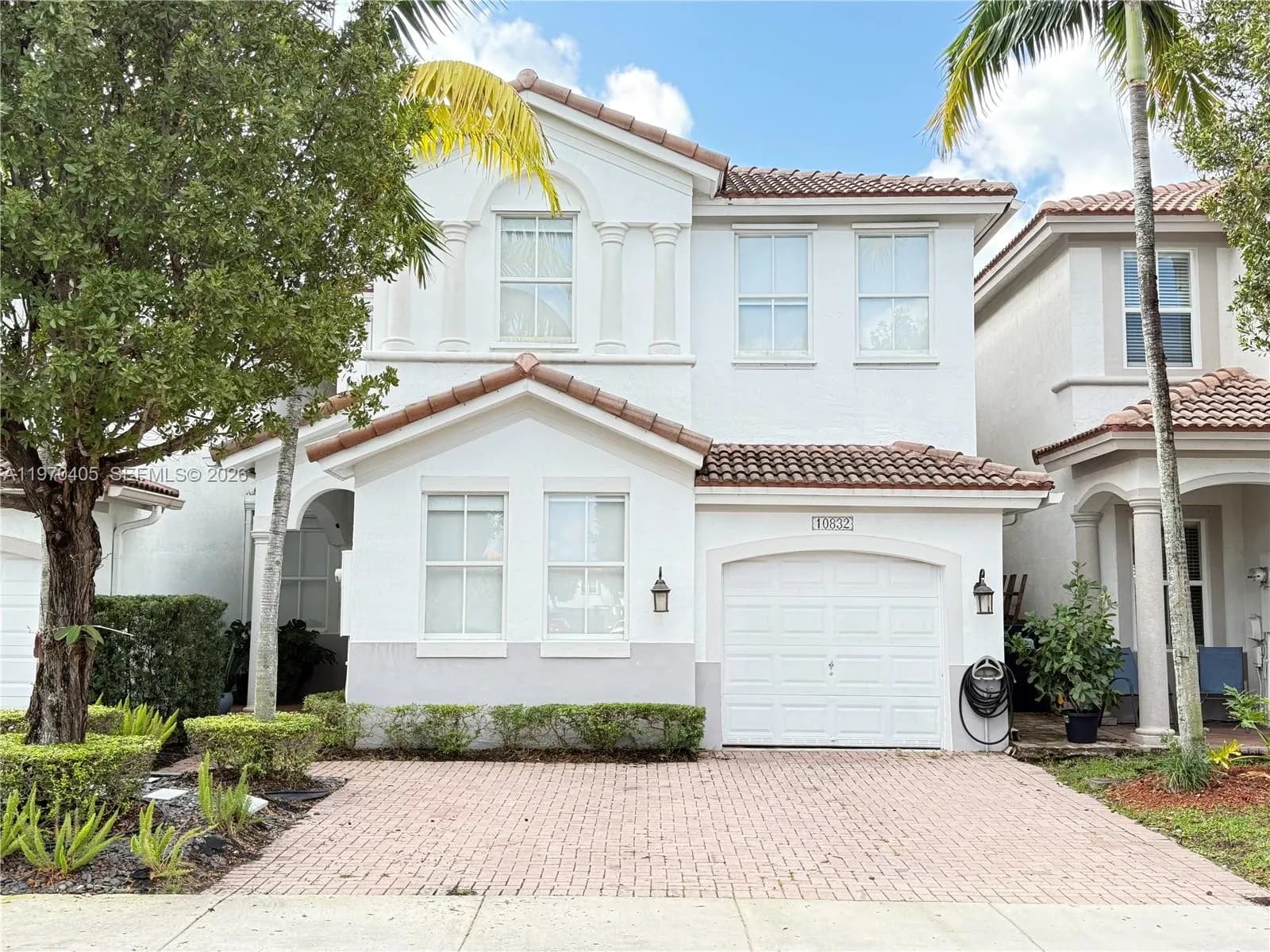 10832 NW 84th St, Doral FL 33178