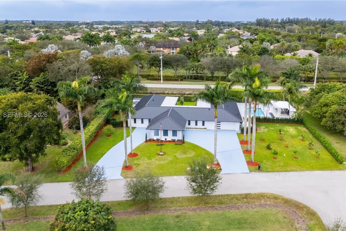 2651 SW 141st Ter, Davie FL 33330