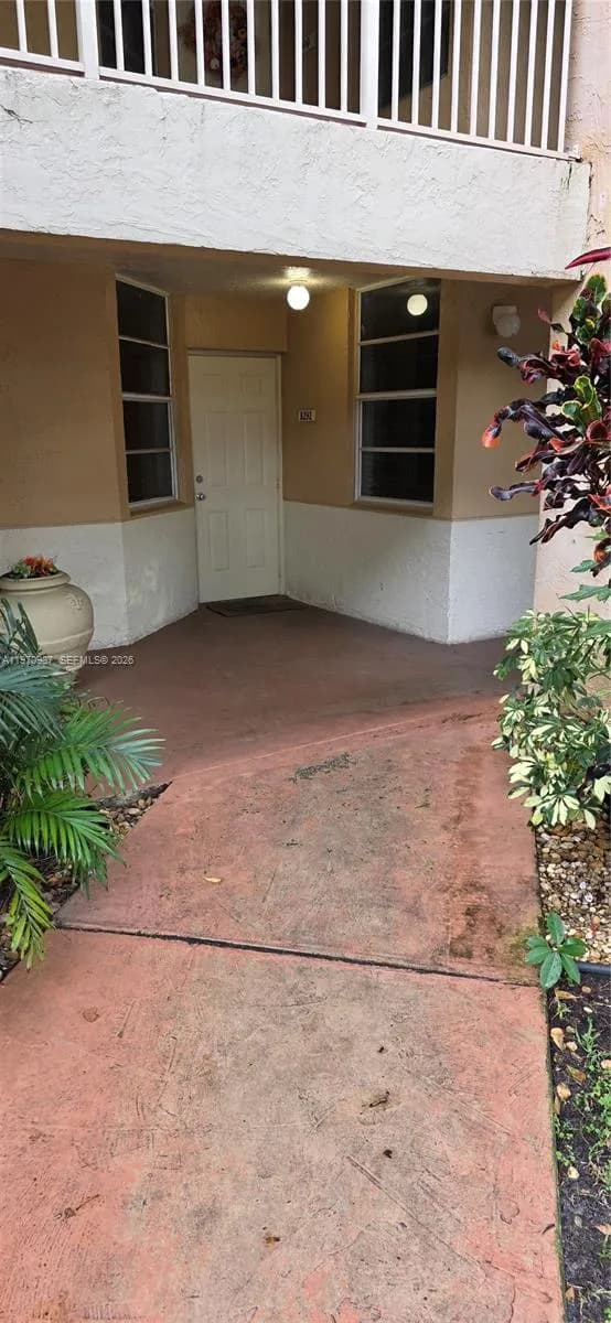8292 NW 24th st # 8292, Coral Springs FL 33065