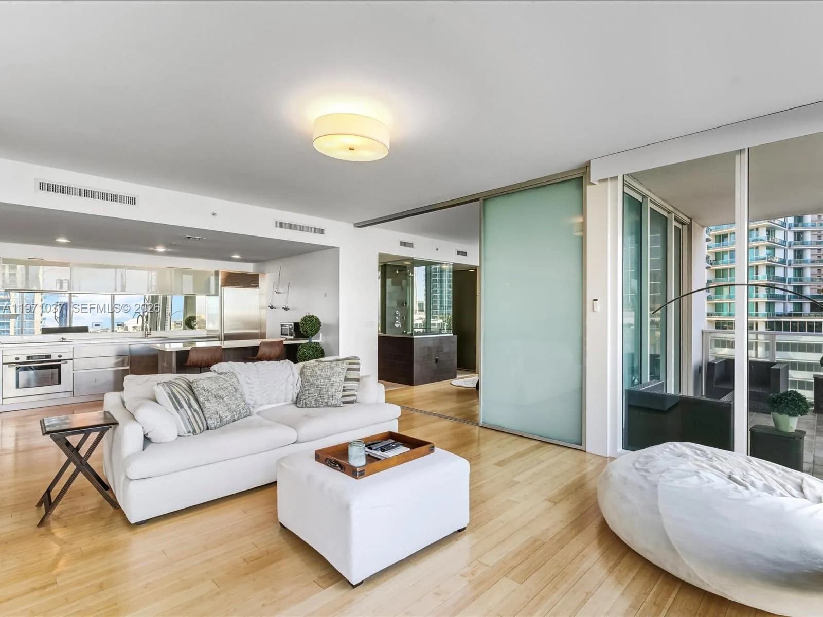 1040 Biscayne Blvd # 1107, Miami FL 33132