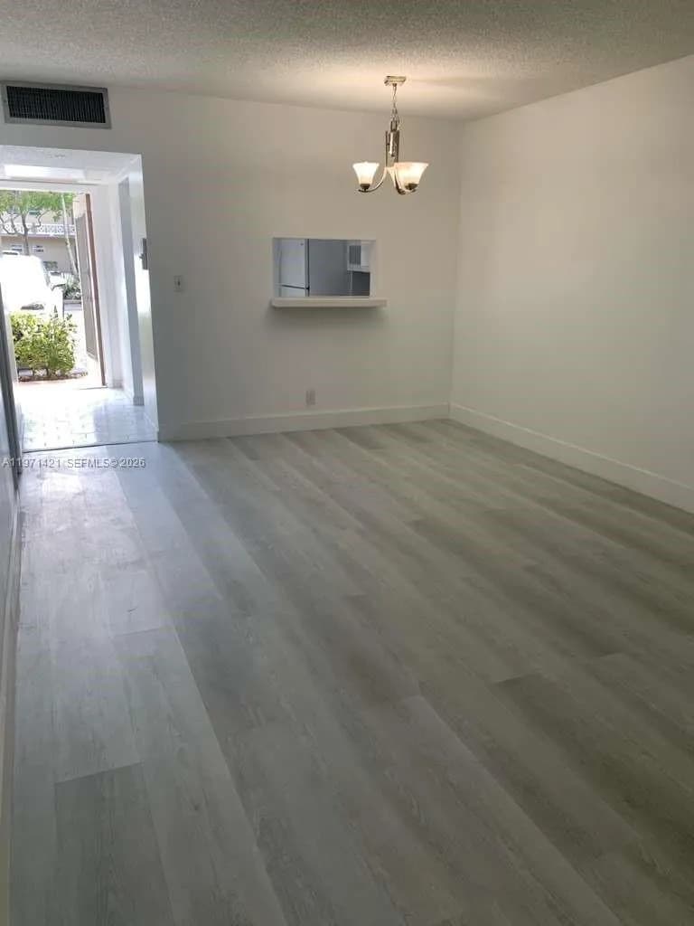 5003 NW 35th St # 405, Lauderdale Lakes FL 33319