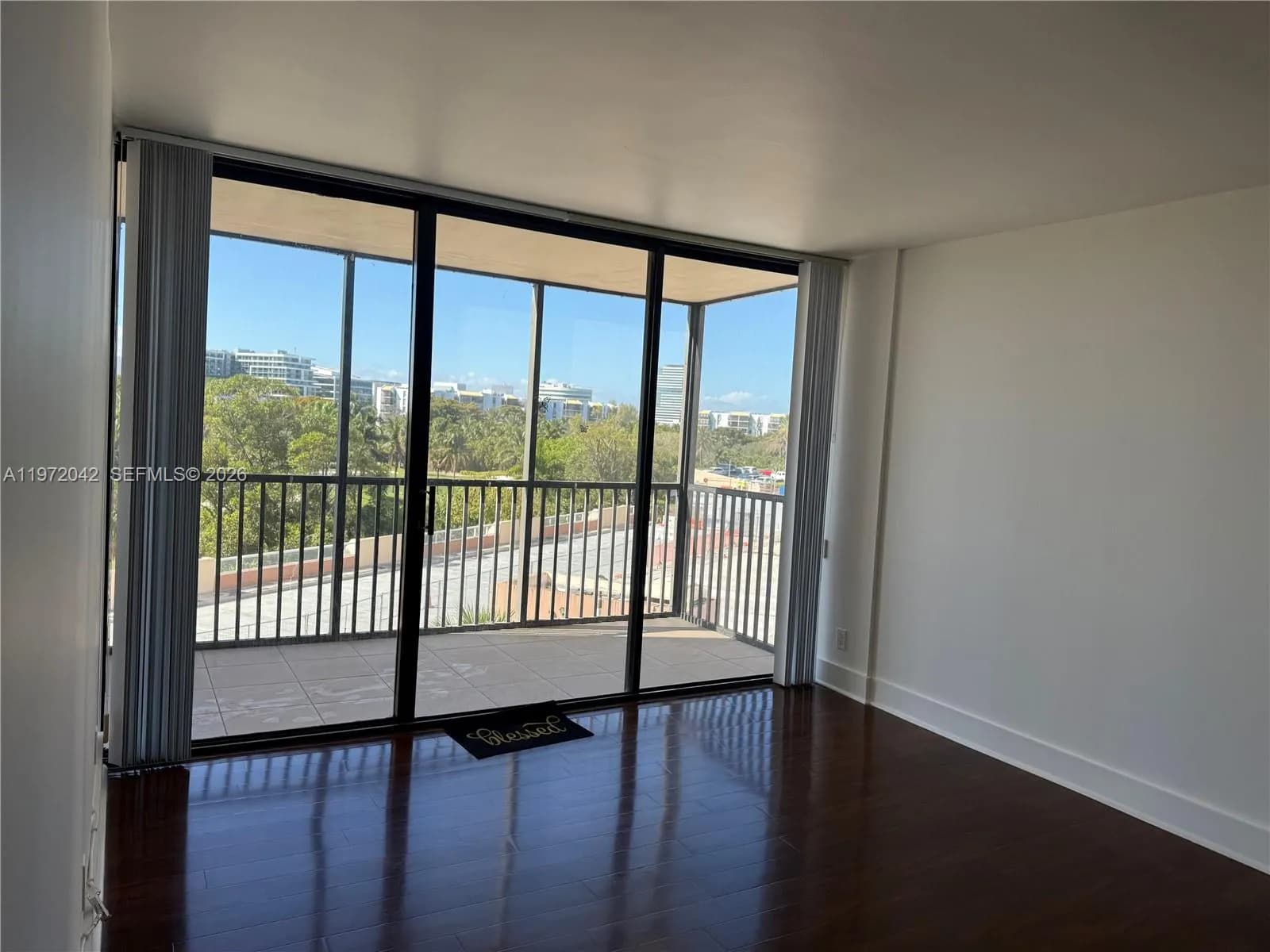 20335 W Country Club Dr # 502, Aventura FL 33180