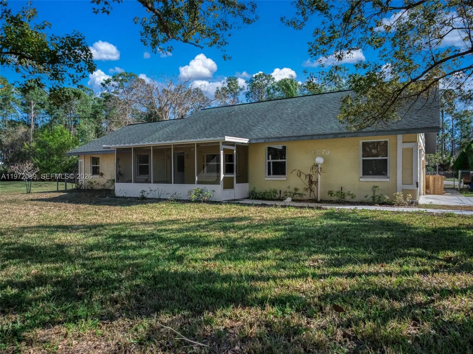 1273 Woodbury Avenue, Sebring FL 33875