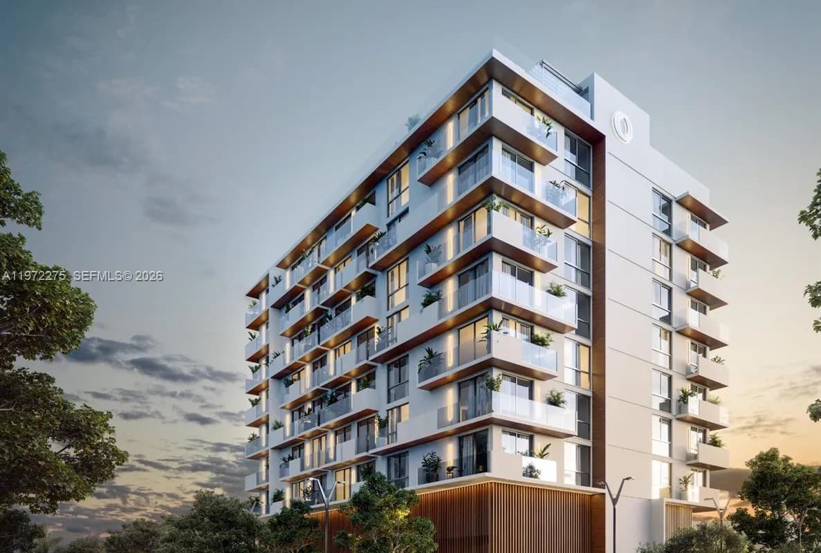 895 NE 131 # 505, North Miami FL 33161