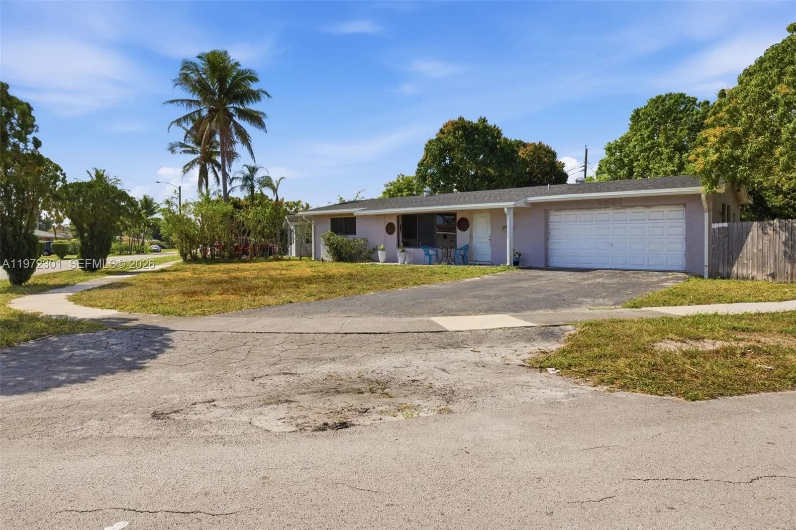 2681 NW 43rd Ave, Lauderhill FL 33313