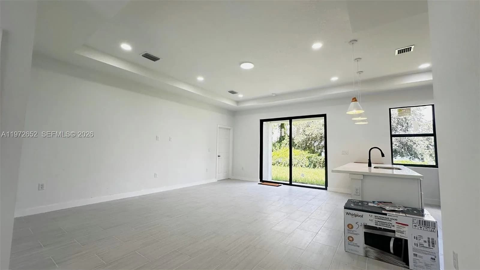 2615 68th st w, Lehigh Acres FL 33971