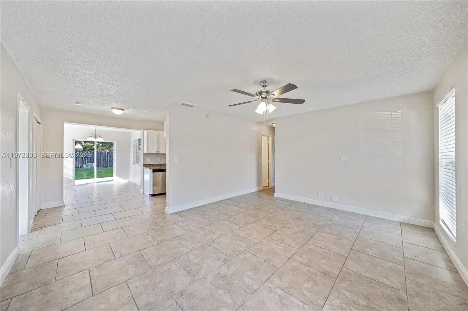 4721 NW 12th St, Lauderhill FL 33313