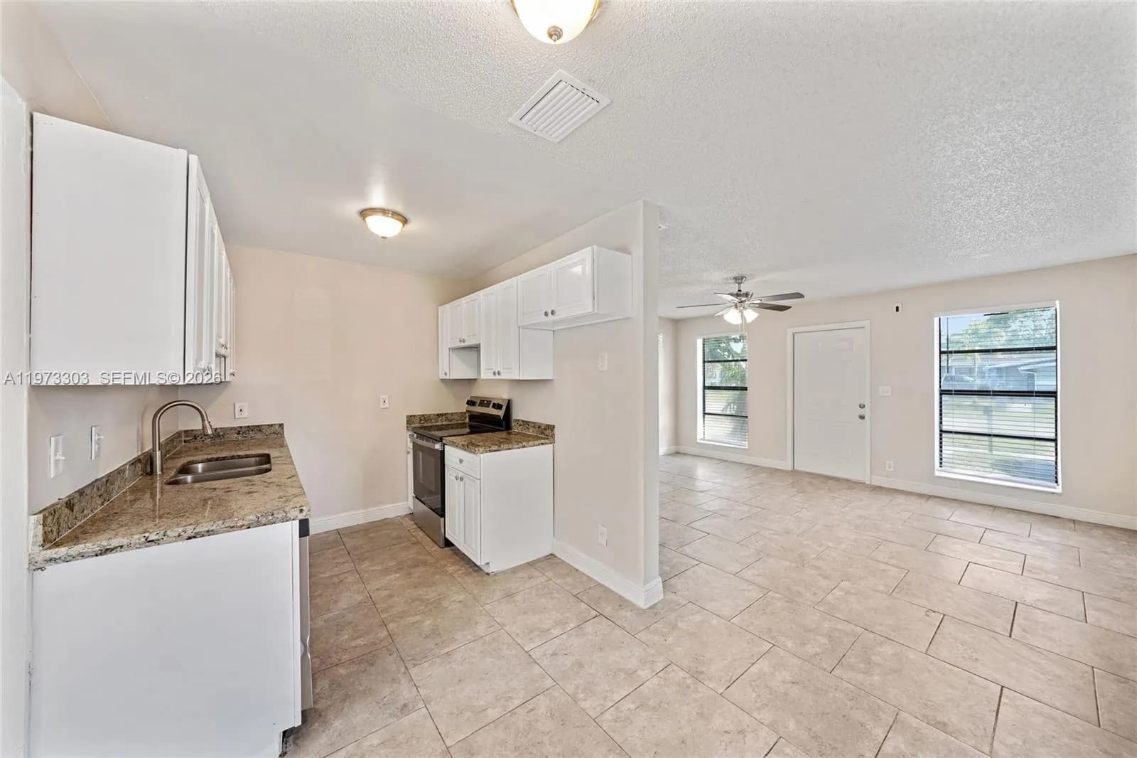 4721 NW 12th St, Lauderhill FL 33313
