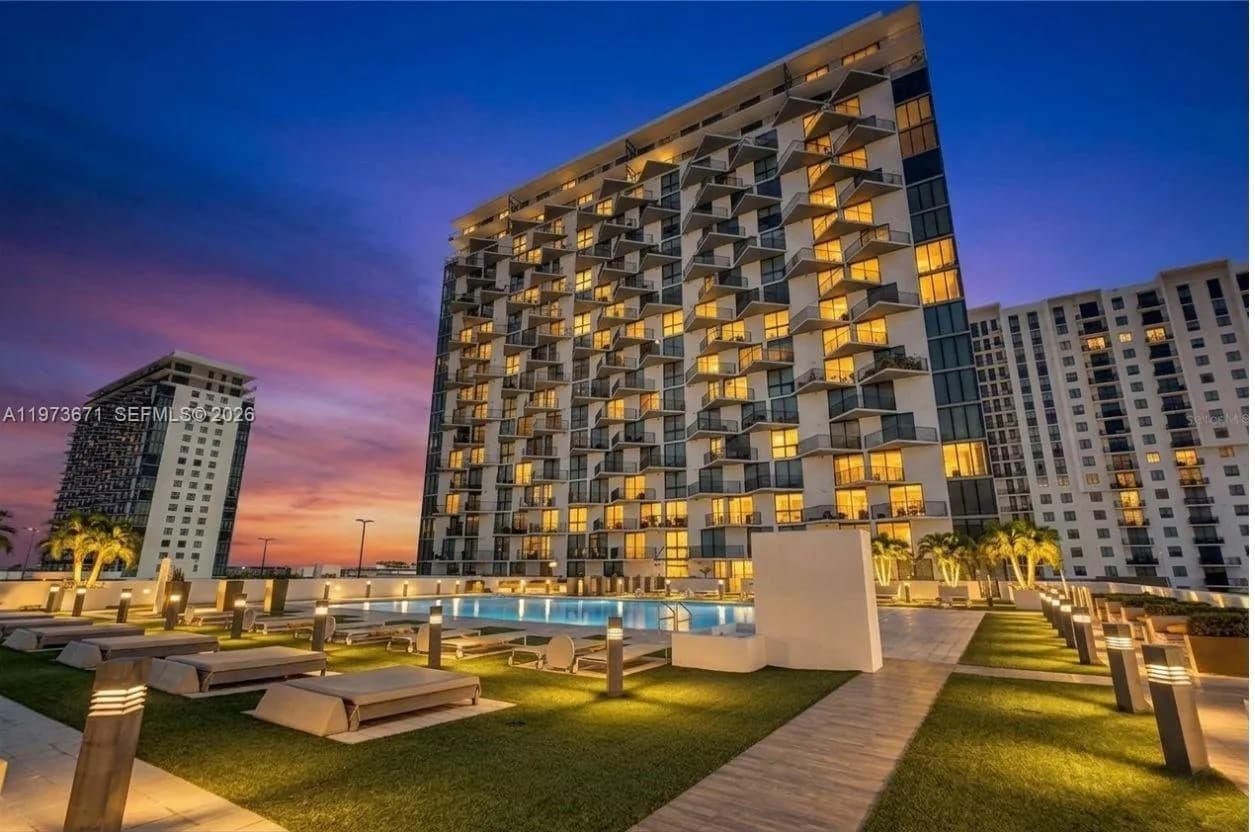 5252 NW 85th Ave # 311, Doral FL 33166