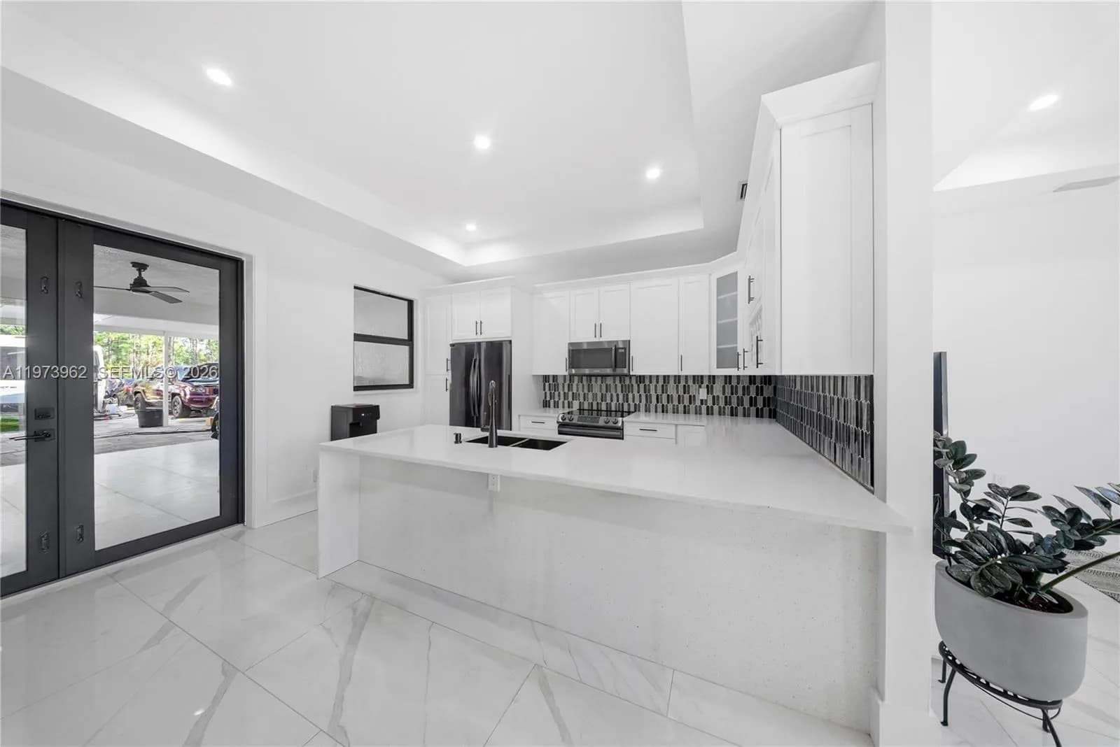 4163 31st Ave NE, Naples FL 34120