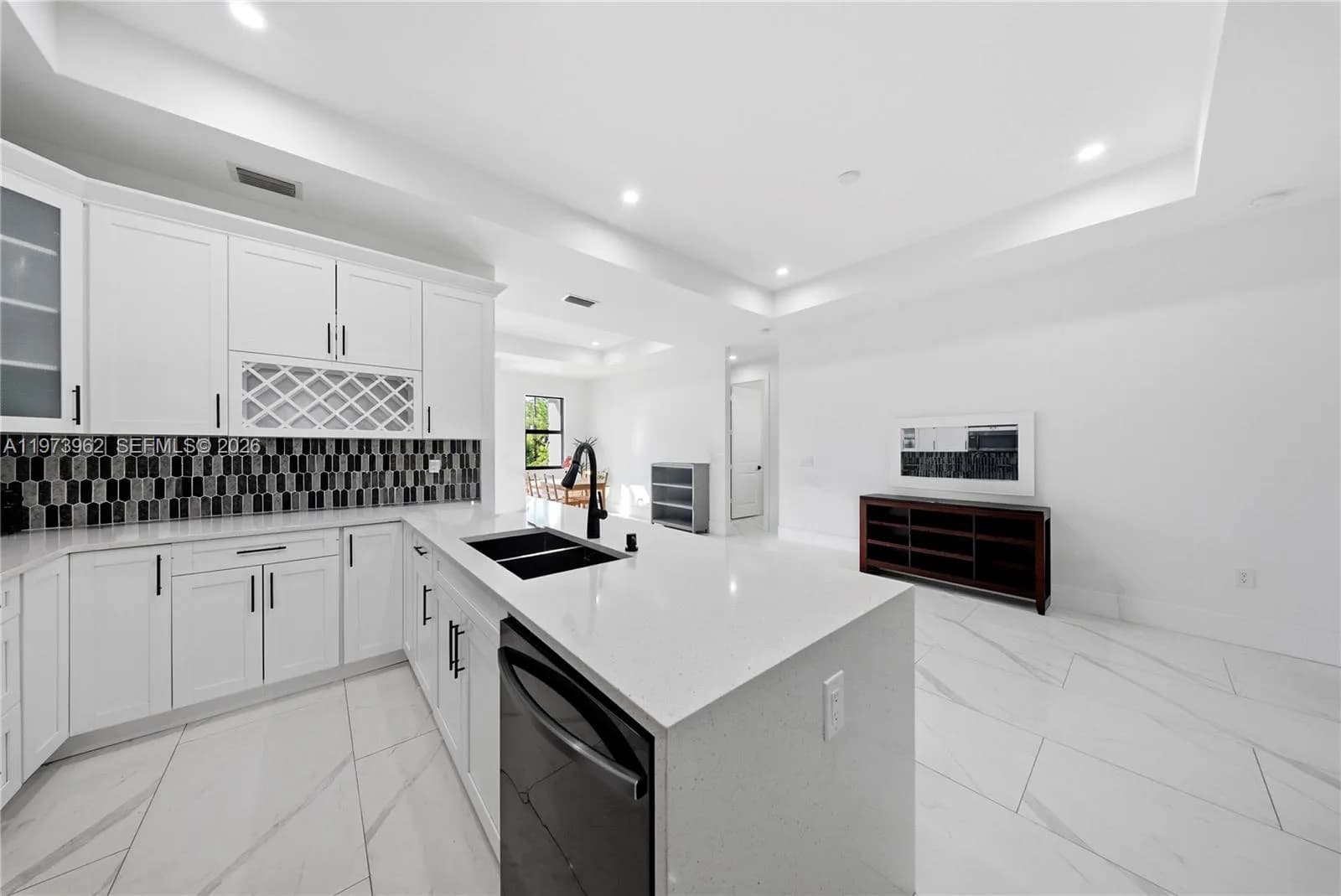 4163 31st Ave NE, Naples FL 34120