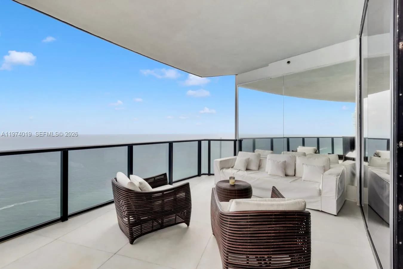18555 Collins Ave # 4605, Sunny Isles Beach FL 33160