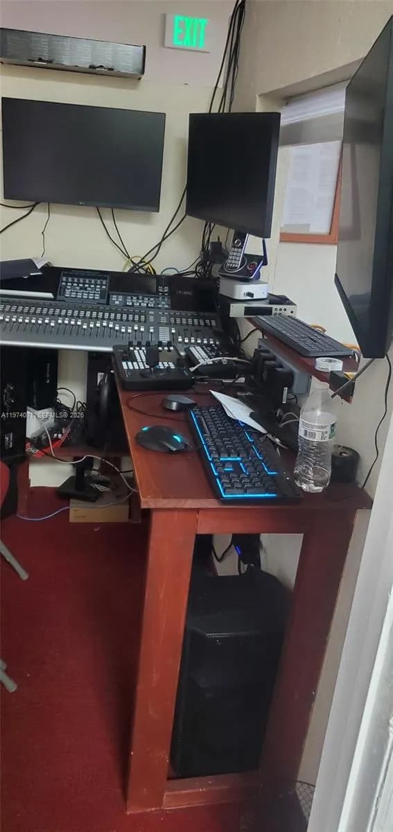 7894 W Sample Rd, Margate FL 33065