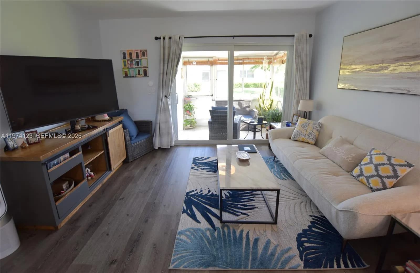 2572 Emory Dr # F, West Palm Beach FL 33415