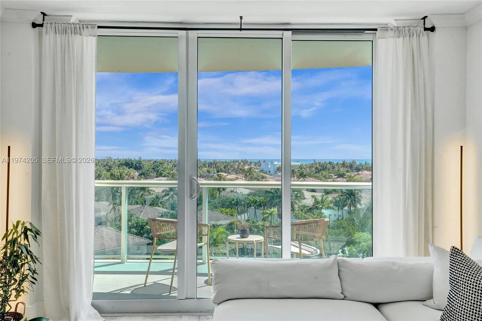 19380 Collins Ave # 718, Sunny Isles Beach FL 33160