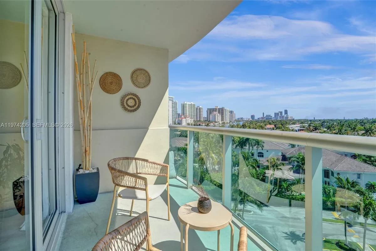 19380 Collins Ave # 718, Sunny Isles Beach FL 33160