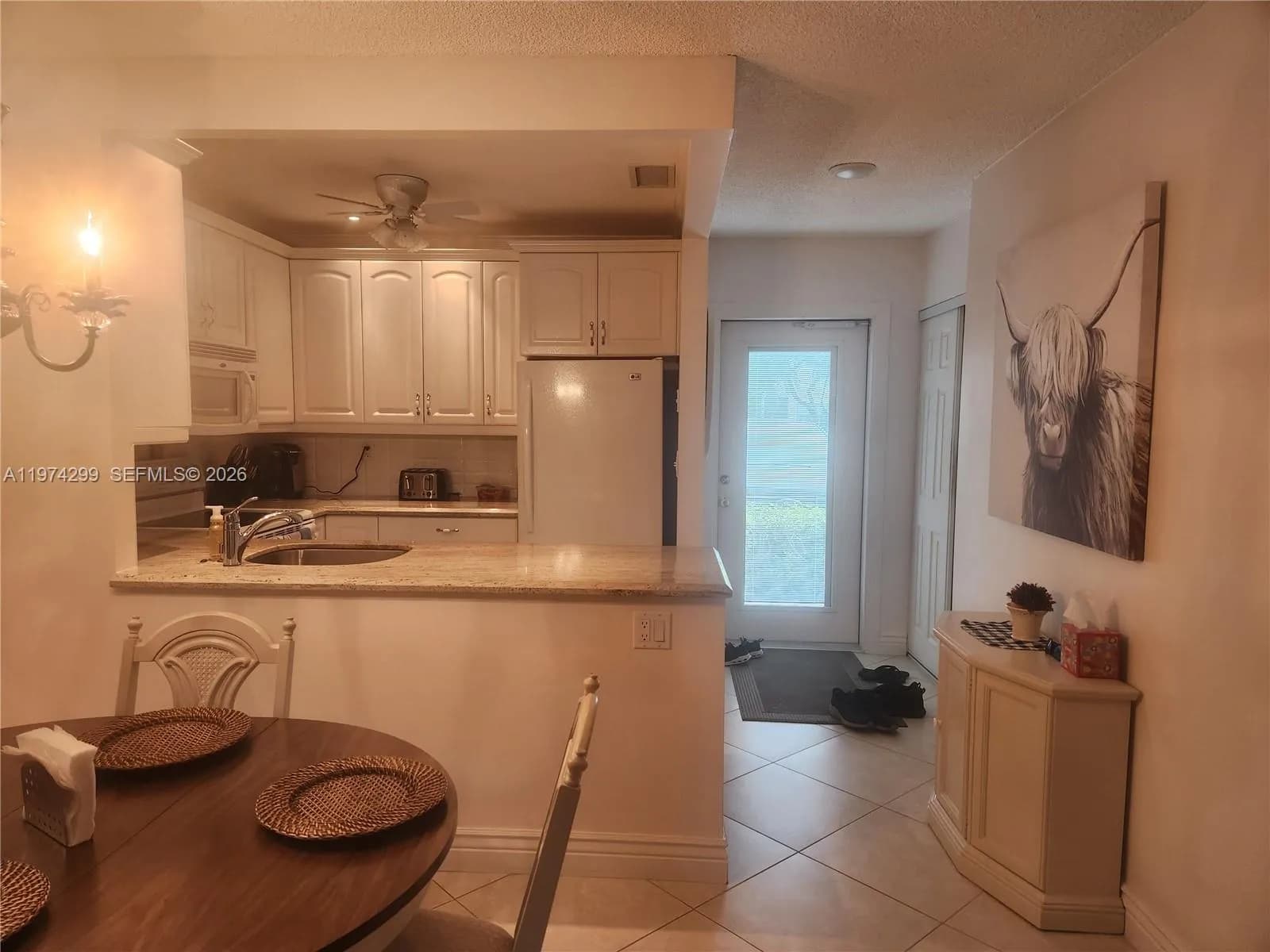 5101 NW 34th St # 101, Lauderdale Lakes FL 33319