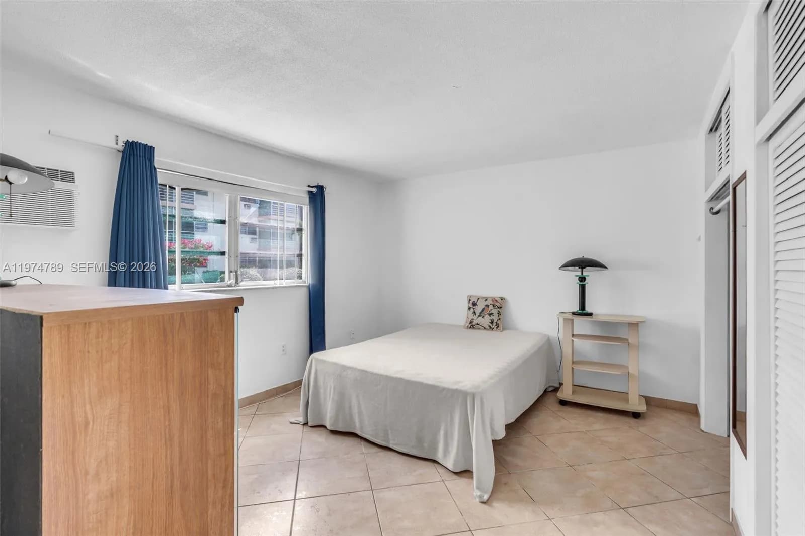 17050 NE 14th Ave # 106, Miami FL 33162