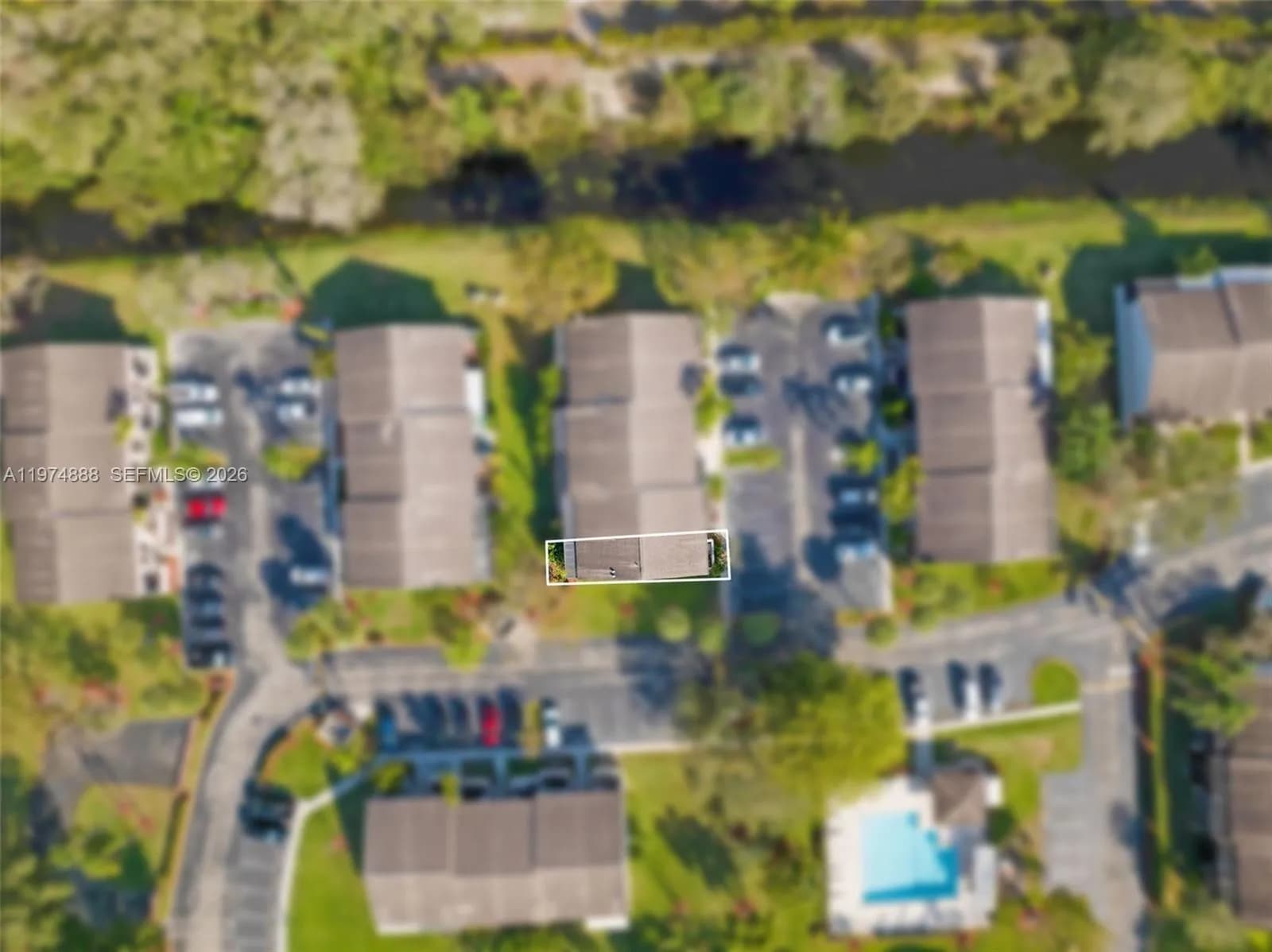 4250 SW 70th Ter, Davie FL 33314