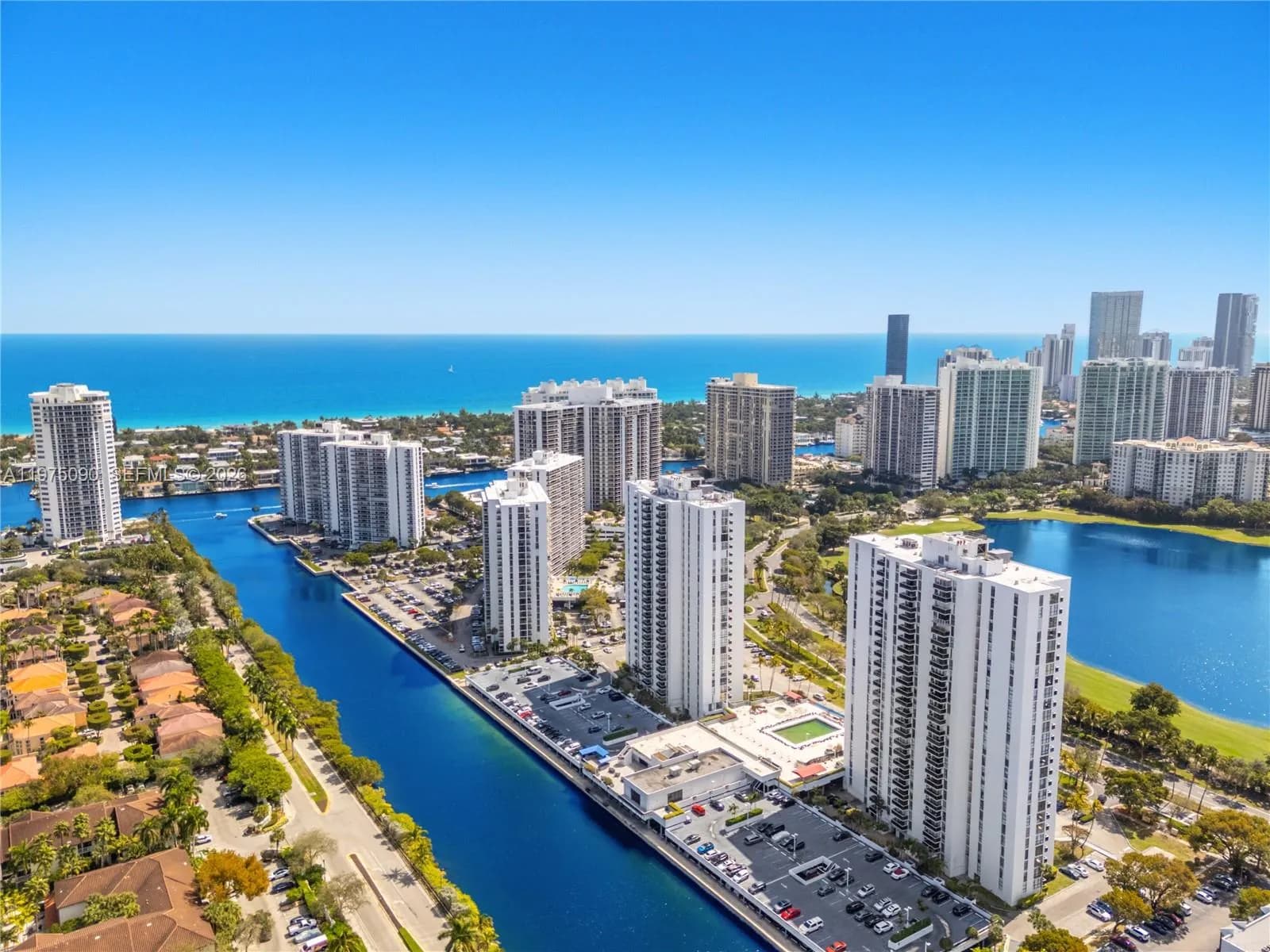 3625 N Country Club Dr # 1401, Aventura FL 33180