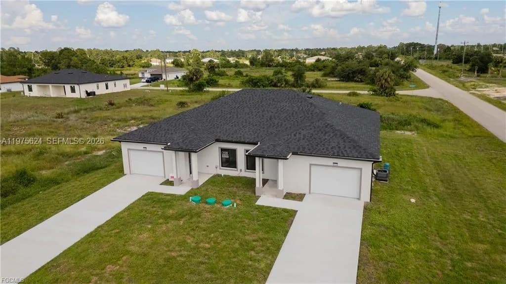 1171 countess ave, Lehigh Acres FL 33974