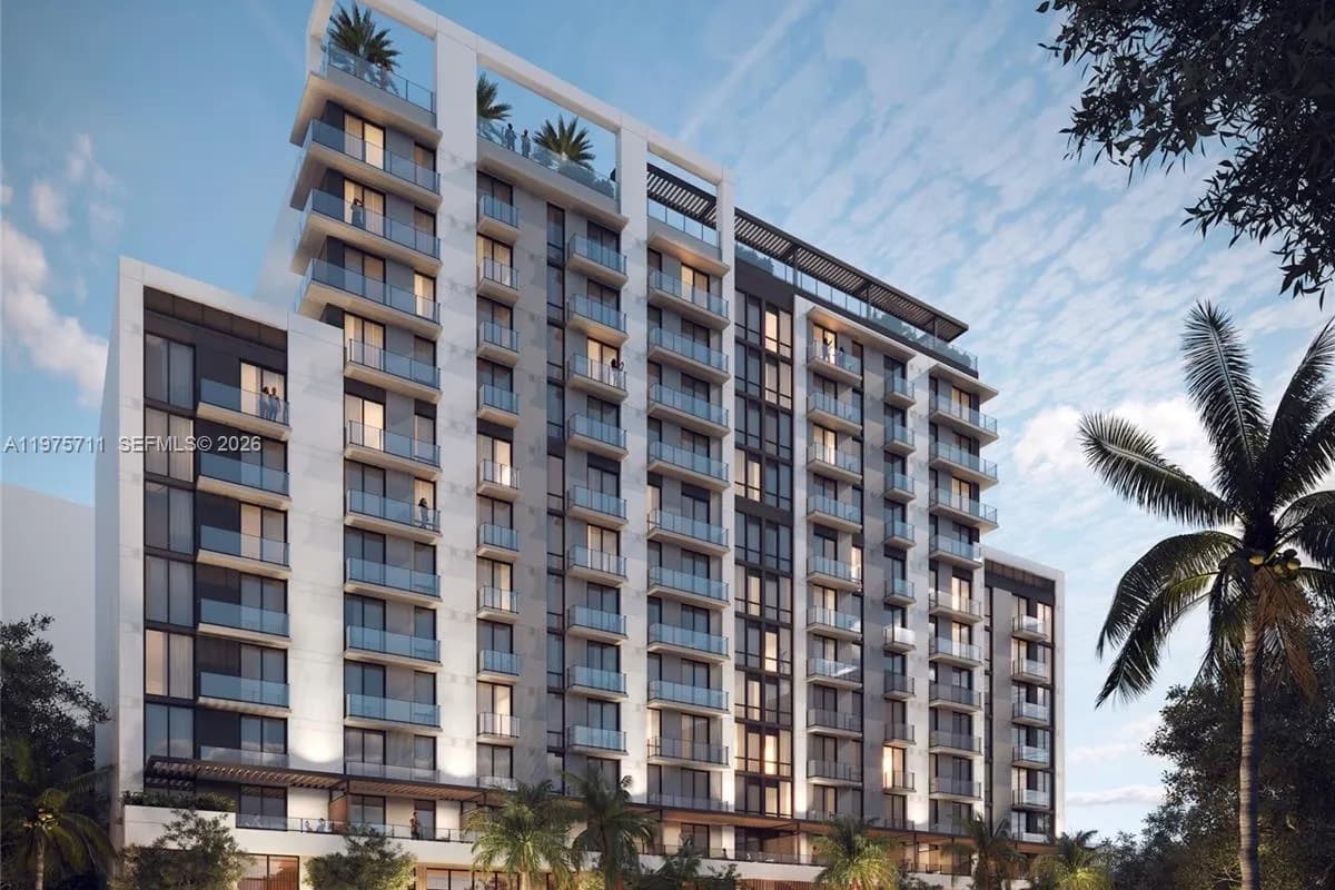 1611 SW 2nd Av # 504, Miami FL 33129