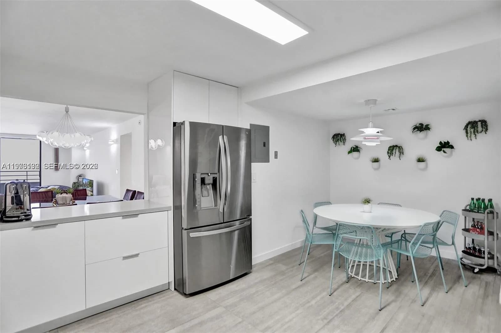 2500 Parkview Dr # 1912, Hallandale Beach FL 33009