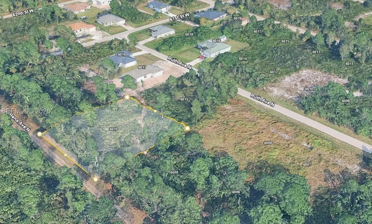 6010 Rena Ave N, Lehigh Acres FL 33971