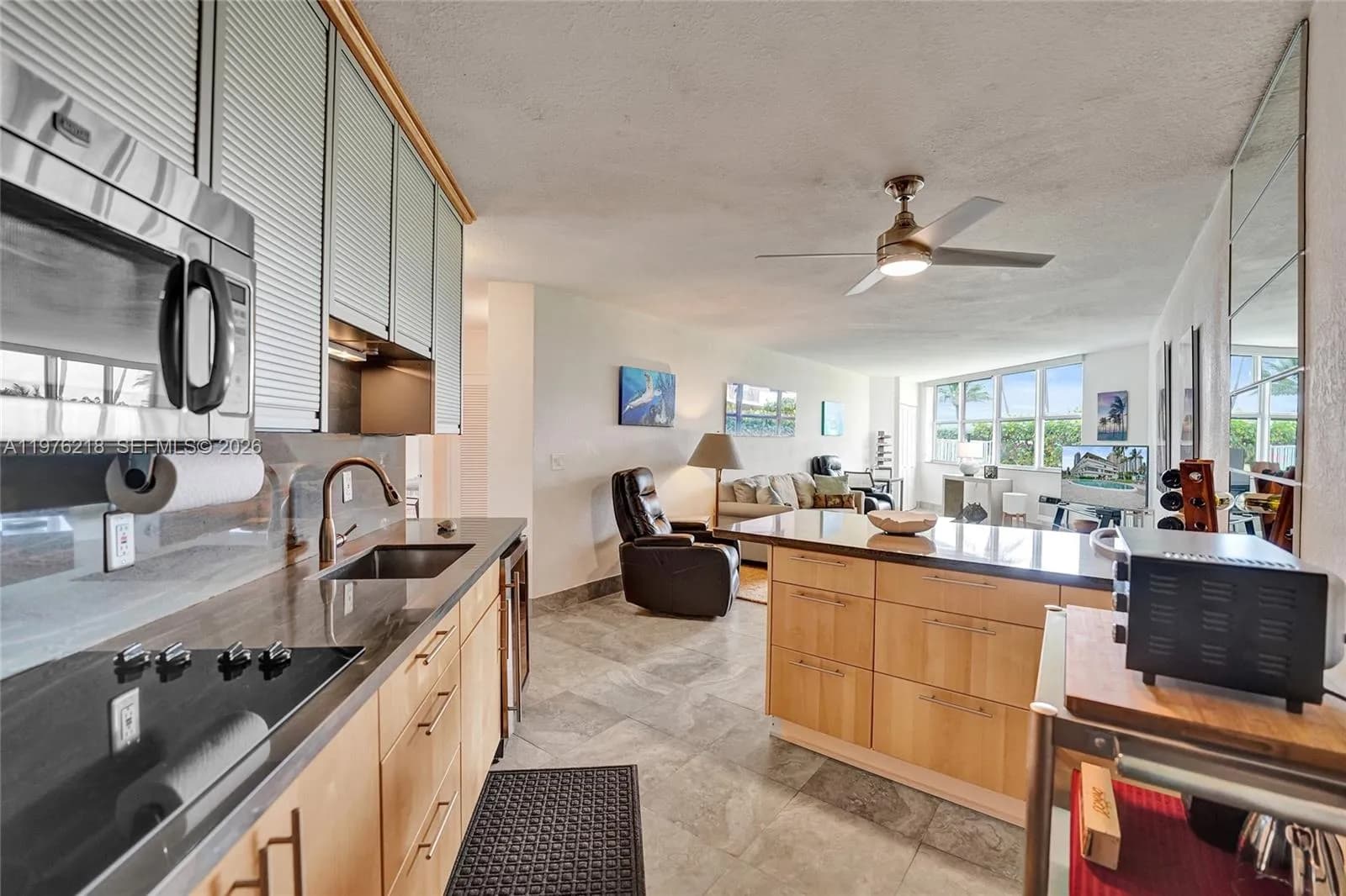 1936 S Ocean # 20D, Hallandale Beach FL 33009