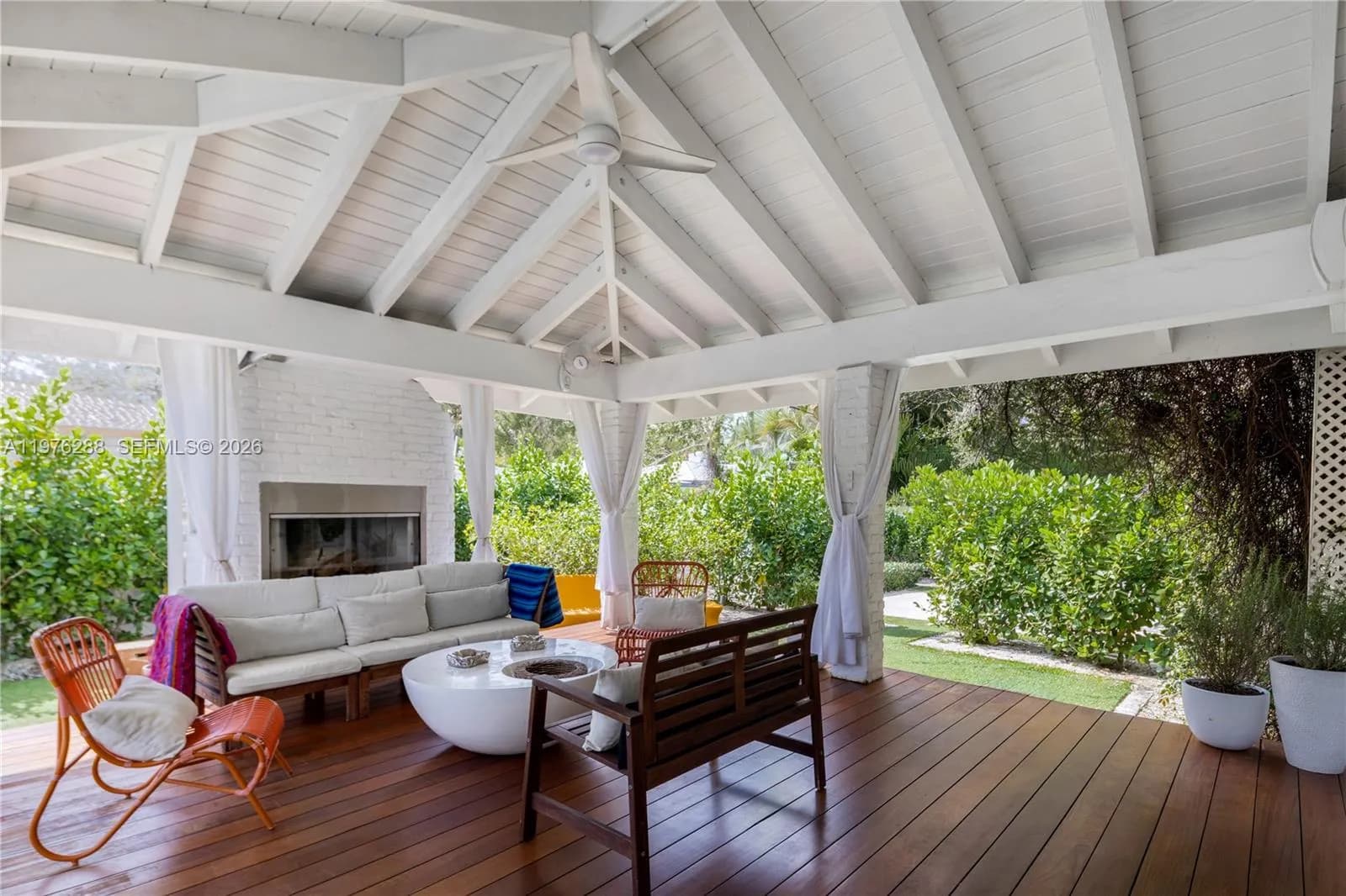 1098 NE 99th St, Miami Shores FL 33138