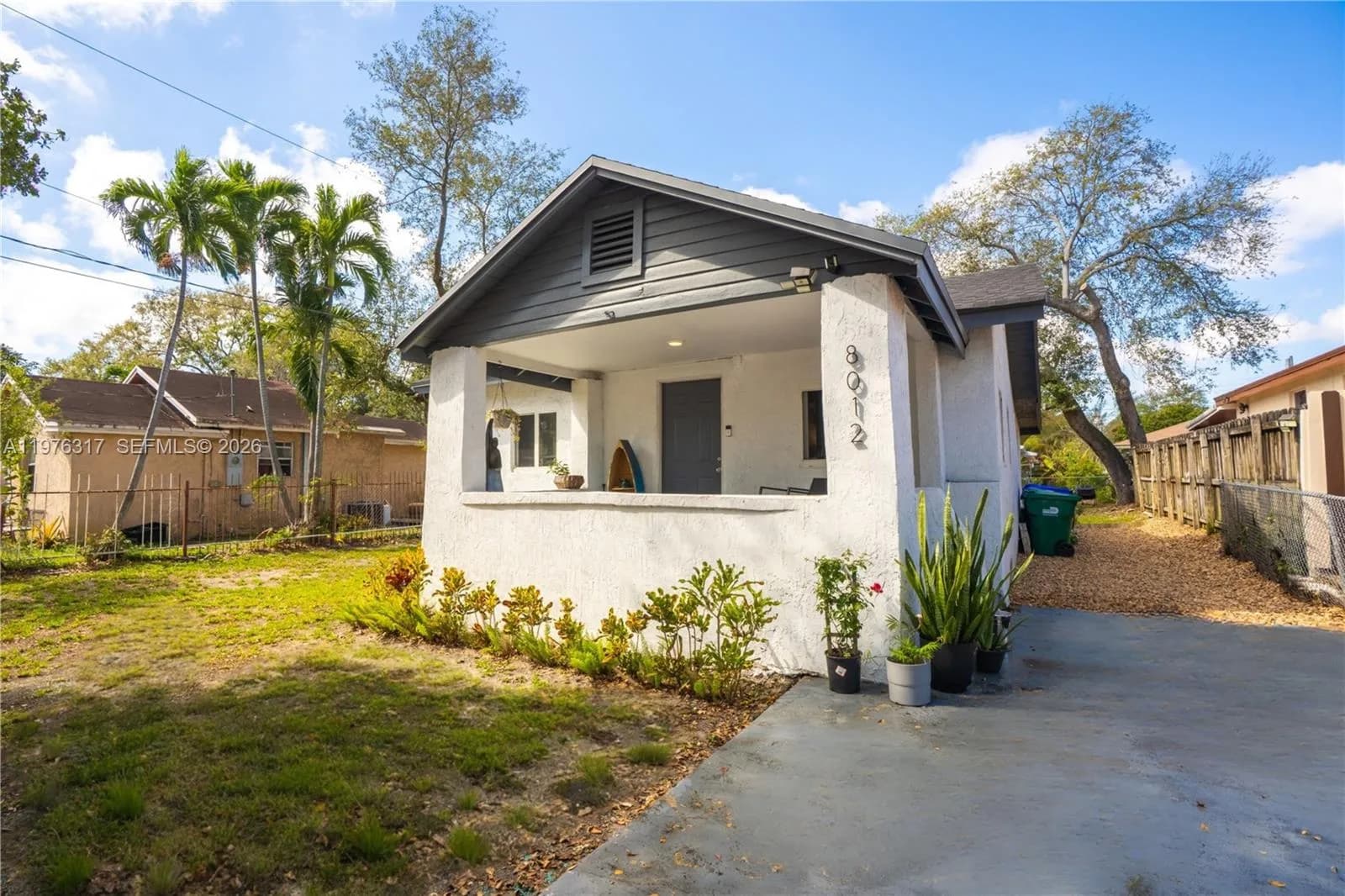 8012 NW 10th Ct, Miami FL 33150