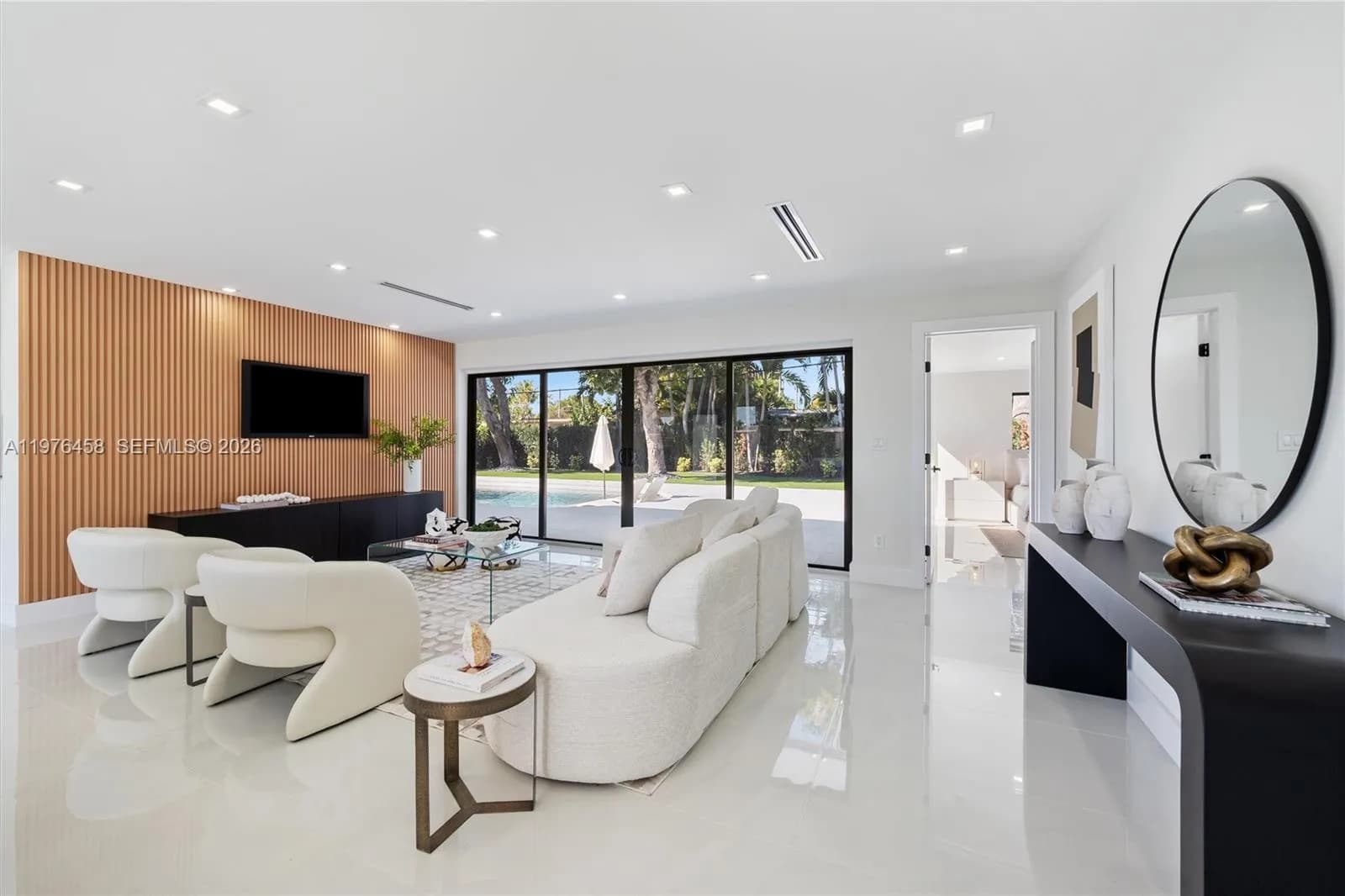 1931 186th Dr, North Miami Beach FL 33179