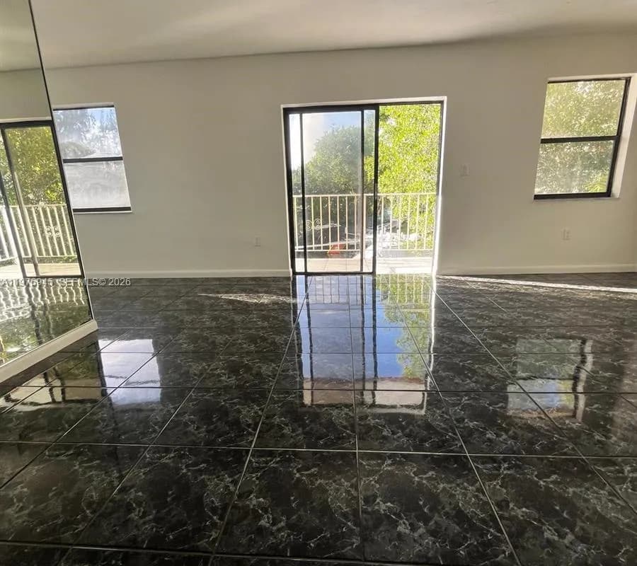 3522 NE 166th St # 10, North Miami Beach FL 33160