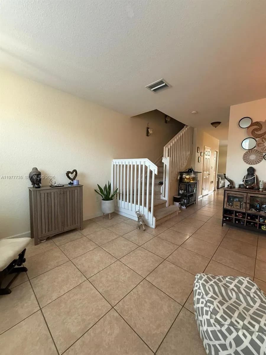 9207 SW 227th St # 3, Cutler Bay FL 33190