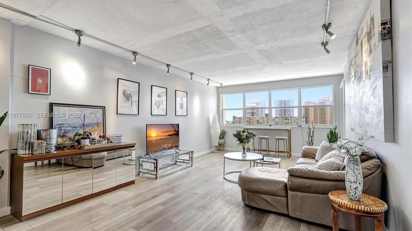 111 Golden Isles Dr # G2, Hallandale Beach FL 33009