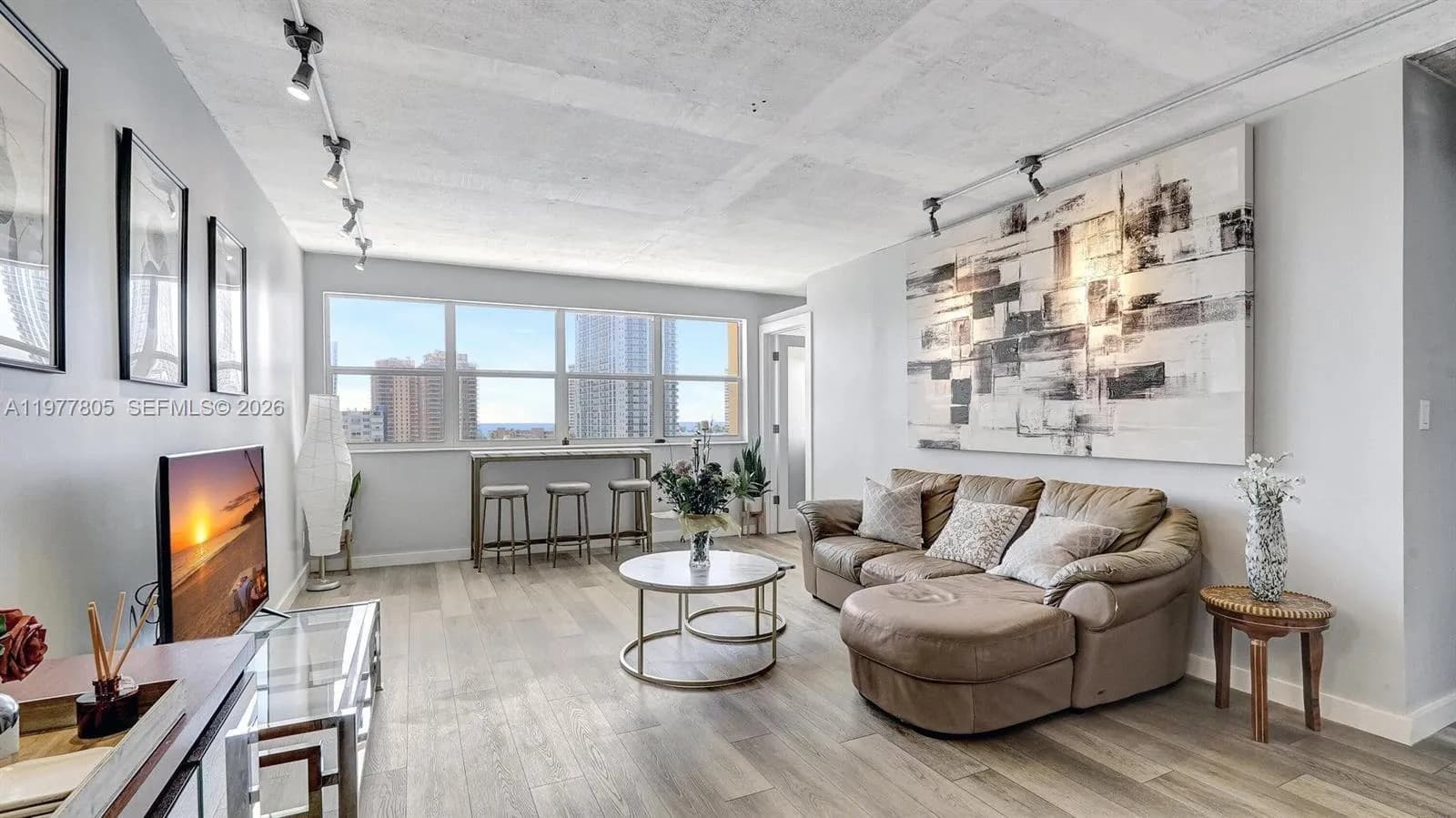 111 Golden Isles Dr # G2, Hallandale Beach FL 33009